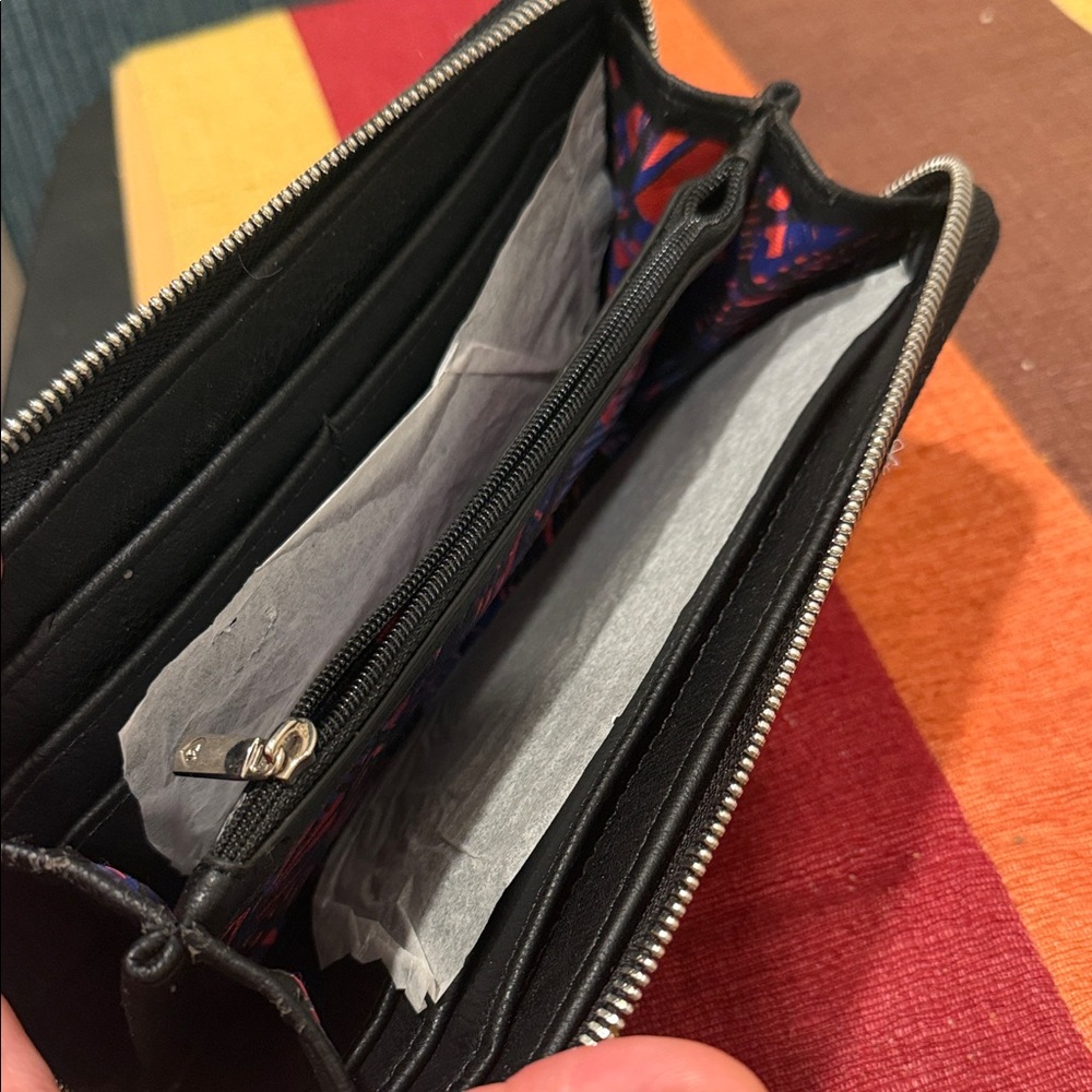 Loungefly Black Marvel Zip Wallet with Logo Plate - Picture 3 of 4